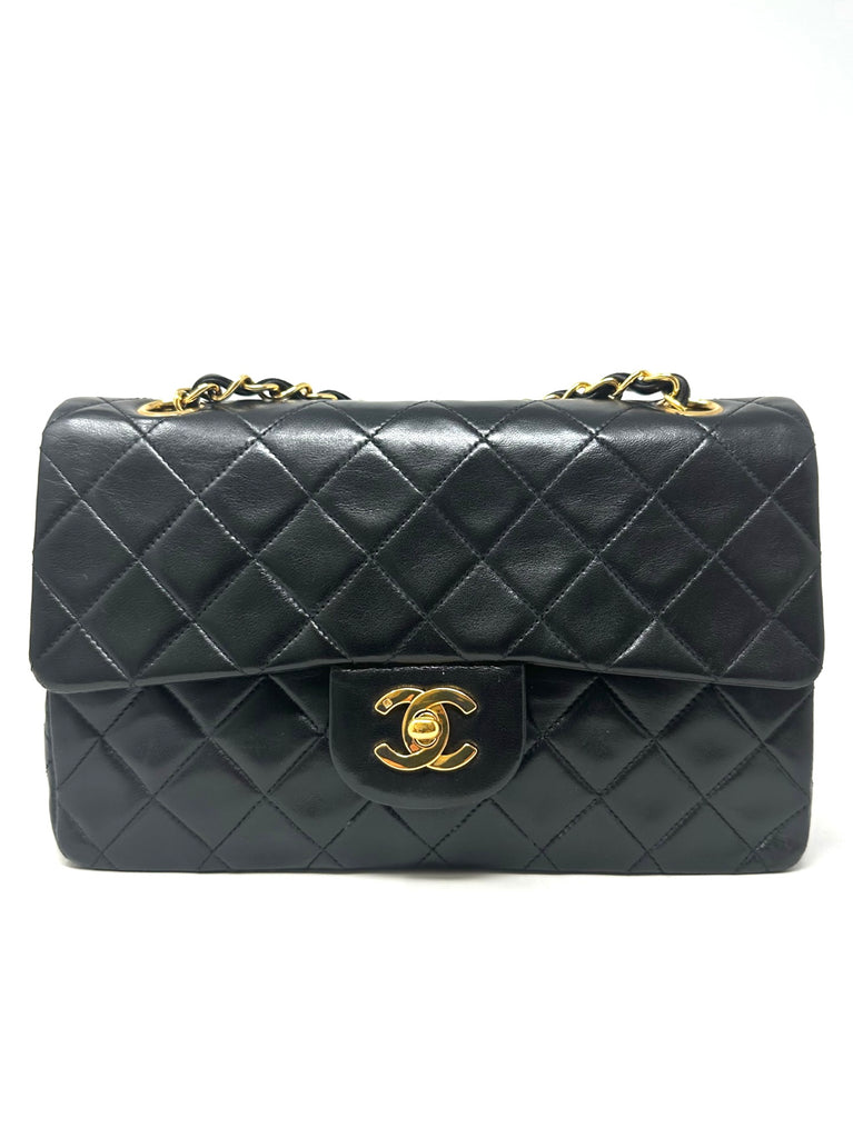 Chanel Womens Handbags