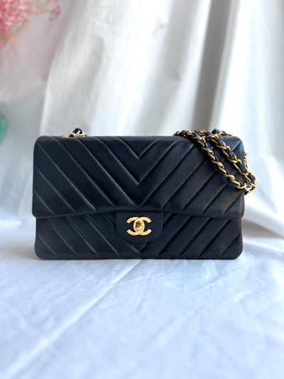 Chanel Chevron Lambskin Leather Maxi Double Flap Red with Gold