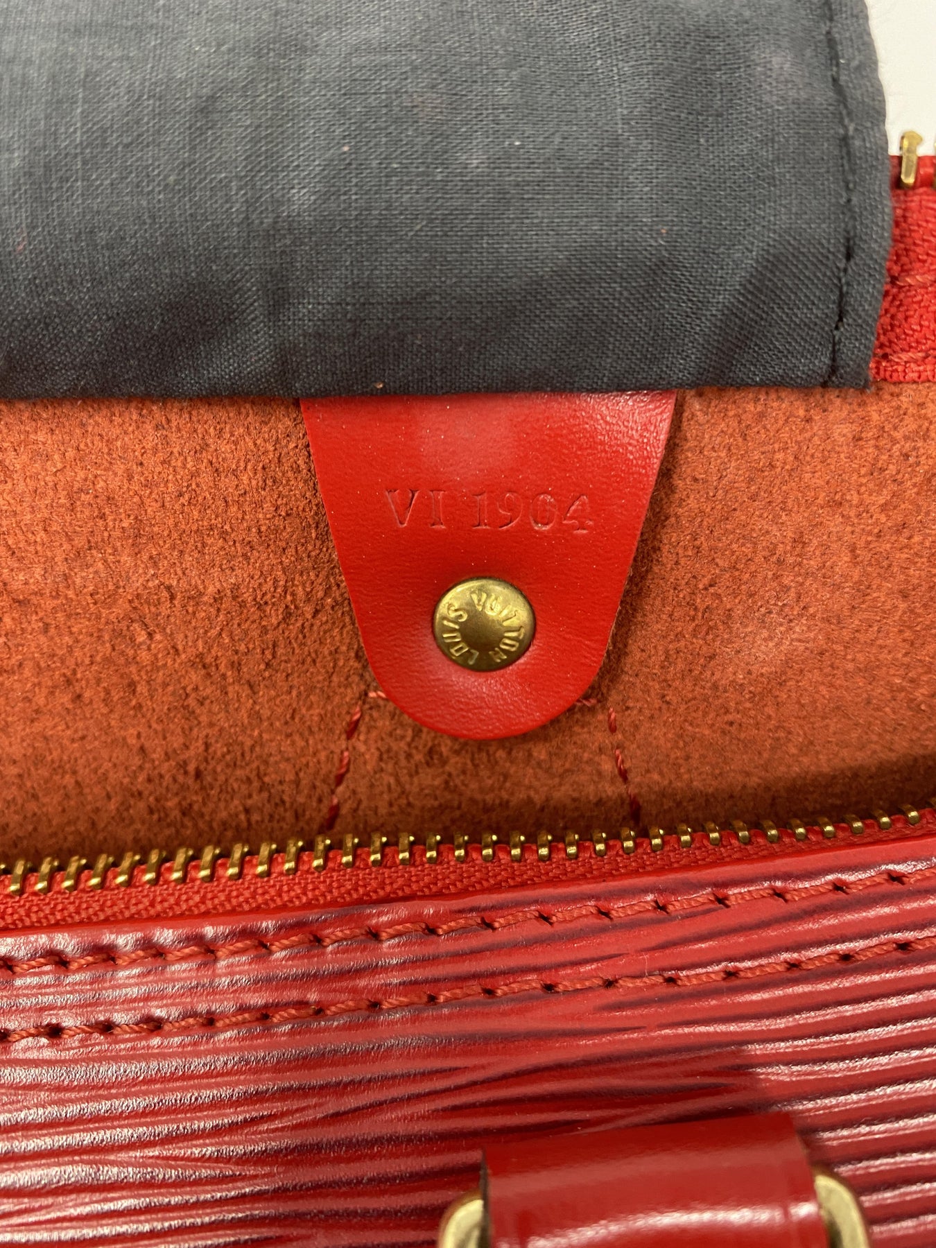 LOUIS VUITTON SPEEDY 40 RED EPI LEATHER – VINTAGE – PRELOVEDSTORY