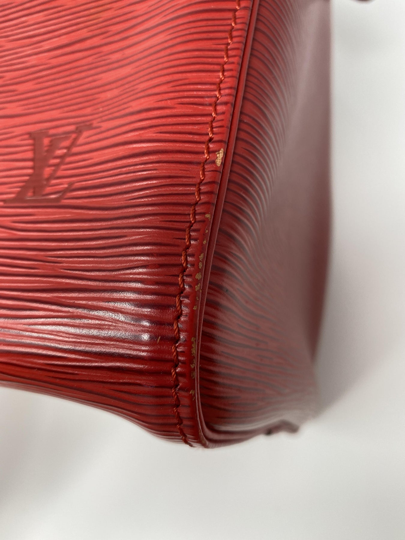 LOUIS VUITTON SPEEDY 40 RED EPI LEATHER – VINTAGE – PRELOVEDSTORY