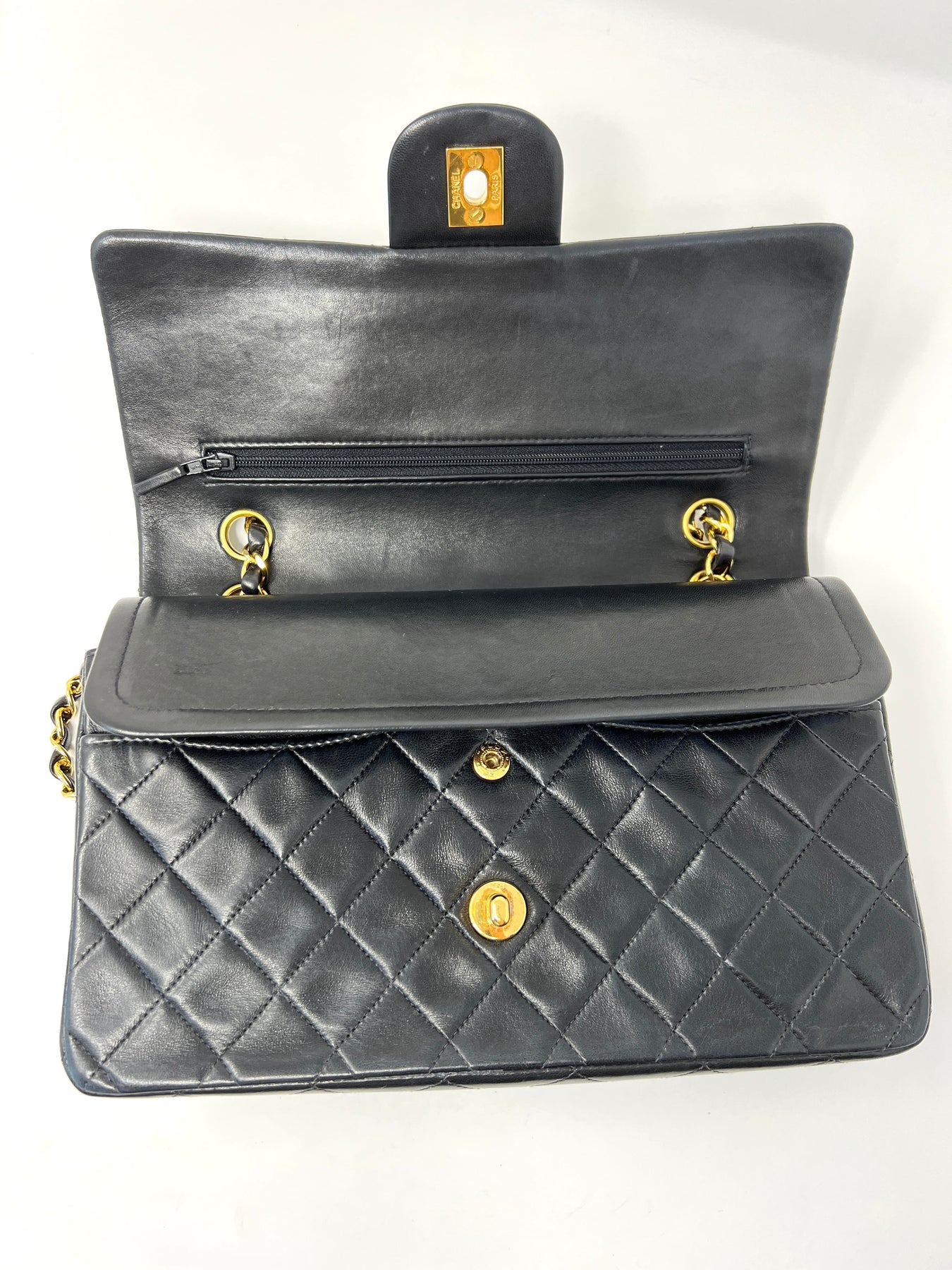 CHANEL Vintage Classic Double Flap Bag Quilted Lambskin Medium Black -  Chelsea Vintage Couture