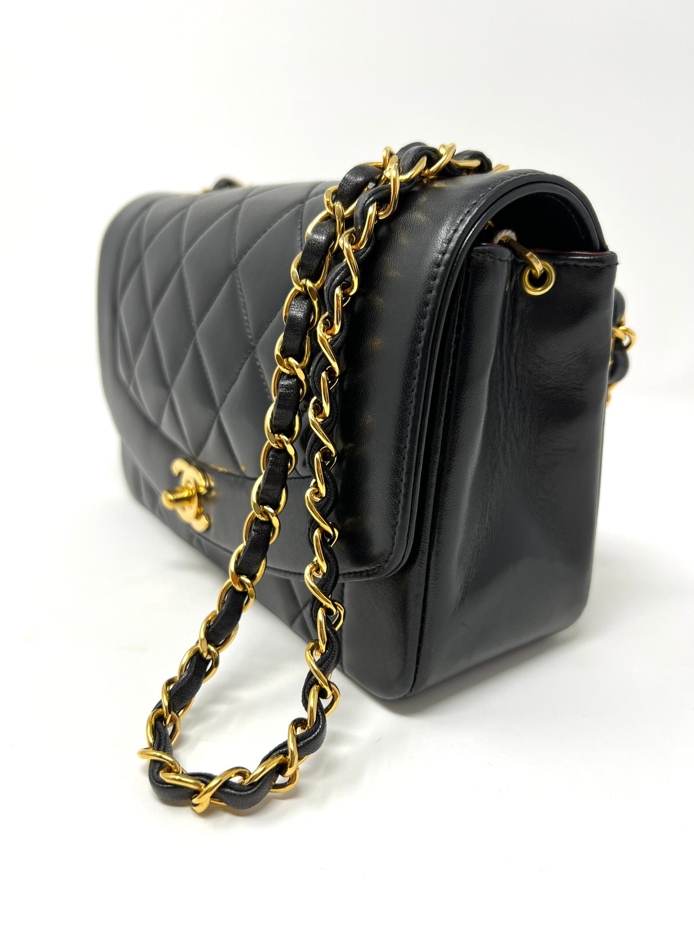 Chanel - Classic Flap Bag Jumbo - Yellow Lambskin Caviar GHW