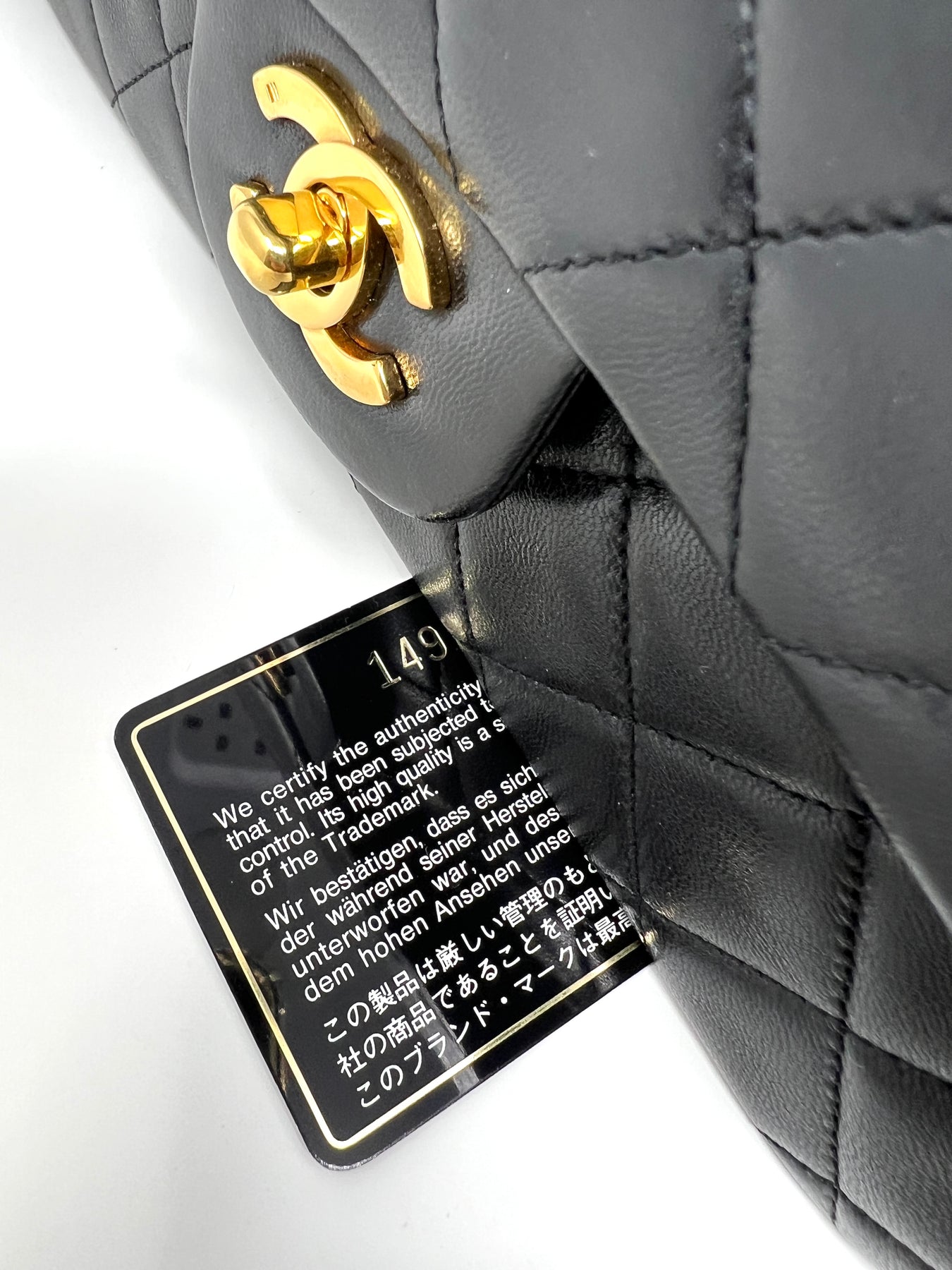 chanel classic top handle bag black