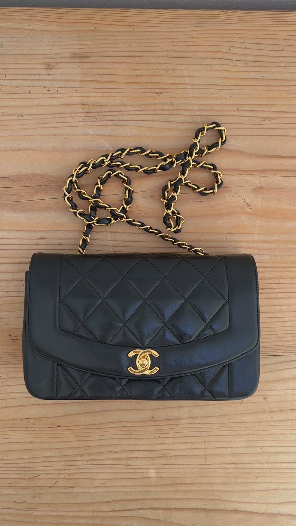 chanel black and gold purse clutch